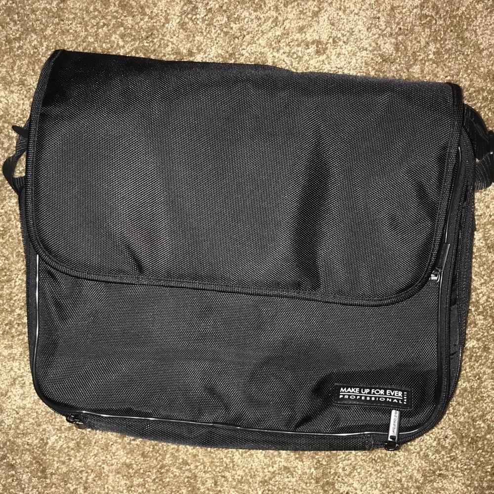 Makeup Forever Makeup bag